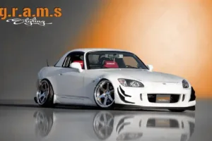 S2000