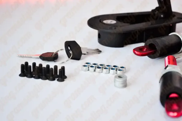 D1 Bonnet Pin with Lock - Evolution 4