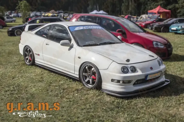 Universal Basic Aero Kit - Fibreglass - Universal