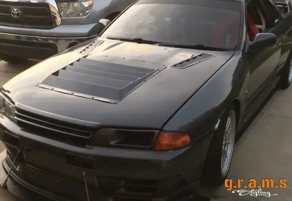 Universal Bonnet Vent - DMAX Style Universal Bonnet Vent - DMAX Style - Universal