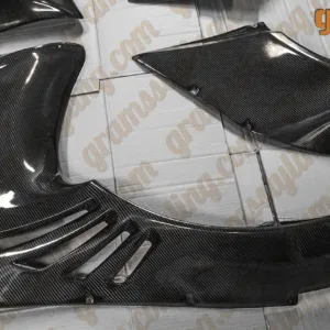 Nissan 350Z Front Fenders - Version 1 Wide Body Kit for Nissan 350Z Nissan 350Z Front Fenders - Version 1 Wide Body Kit for Nissan 350Z - 350z