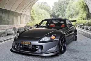 CR Style front lip splitter on Honda S2000 AP2