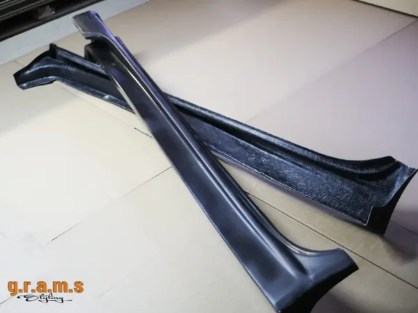 Mitsubishi Lancer Evo X Varis Style Wide Body Side Skirts - Evolution X