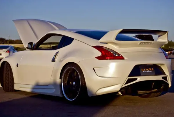 Nissan 370Z Side Skirts – Amuse Style - 370z