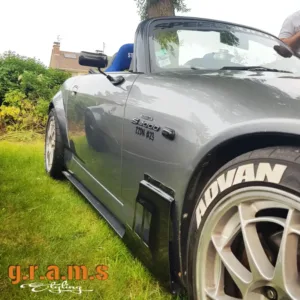 Honda S2000 Sidesteps