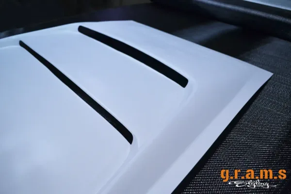 Universal Bonnet Vent - Supra Style - Universal