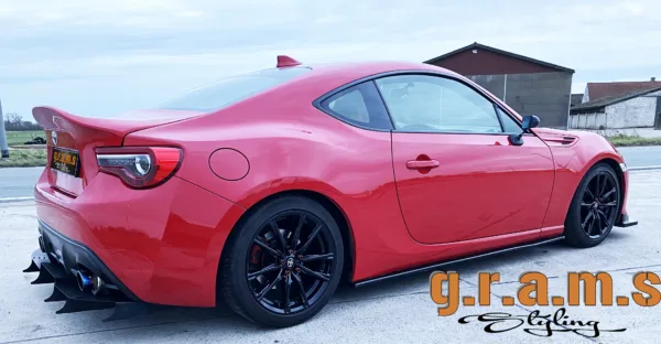 Toyota GT86 / Subaru BRZ Boot lid /trunk with Ducktail spoiler - GT86