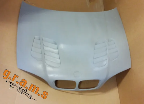 BMW E46 coupe M3 style Lightweight Vented Bonnet  / hood - E46