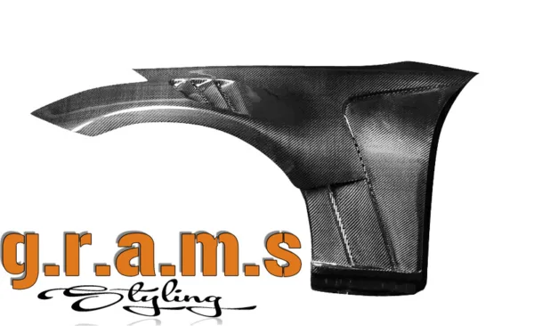 Nissan 350Z Z33 RS2 Style Front Vented Fenders - 350z