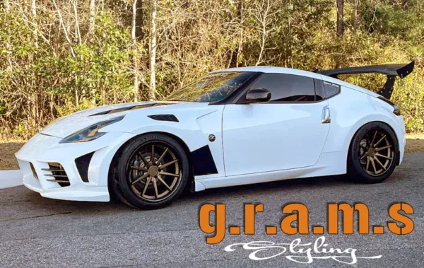 Nissan 370Z Z34 RS1 Style Front Vented Fenders - 370z