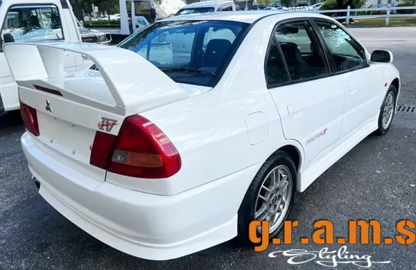 Mitsubishi Lancer Evolution IV Rear Bumper Lip – OEM Style - Evolution 4
