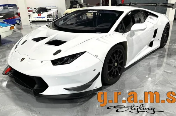 Lamborghini Huracan Super Trofeo-Style Front Bumper | Carbon/Fibreglass - Huracan