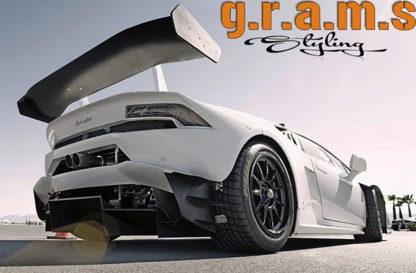 Lamborghini Huracan Super Trofeo-Style Rear Bumper | Carbon/ Fibreglass - Huracan