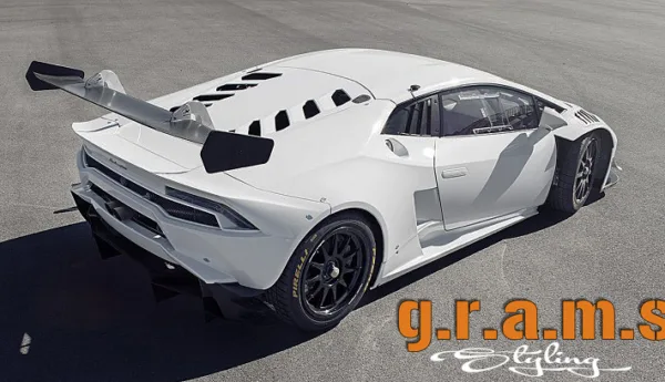Lamborghini Huracan Super Trofeo-Style Rear Bumper | Carbon/ Fibreglass - Huracan